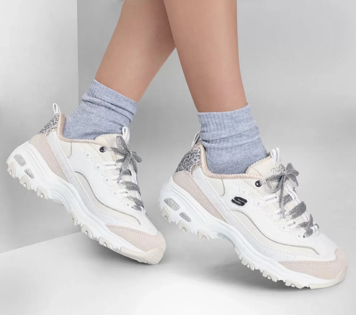 D’Lites- Golden Chic