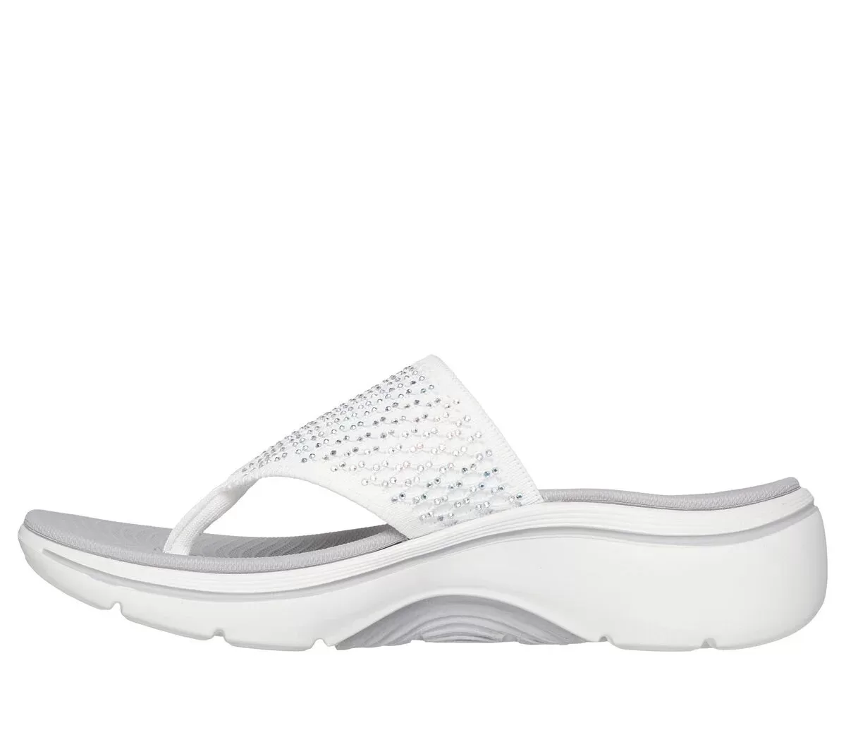 Martha Stewart: GO WALK Arch Fit 2.0 – Illuminating Martha Stewart: GO WALK Arch Fit 2.0 – Illuminating