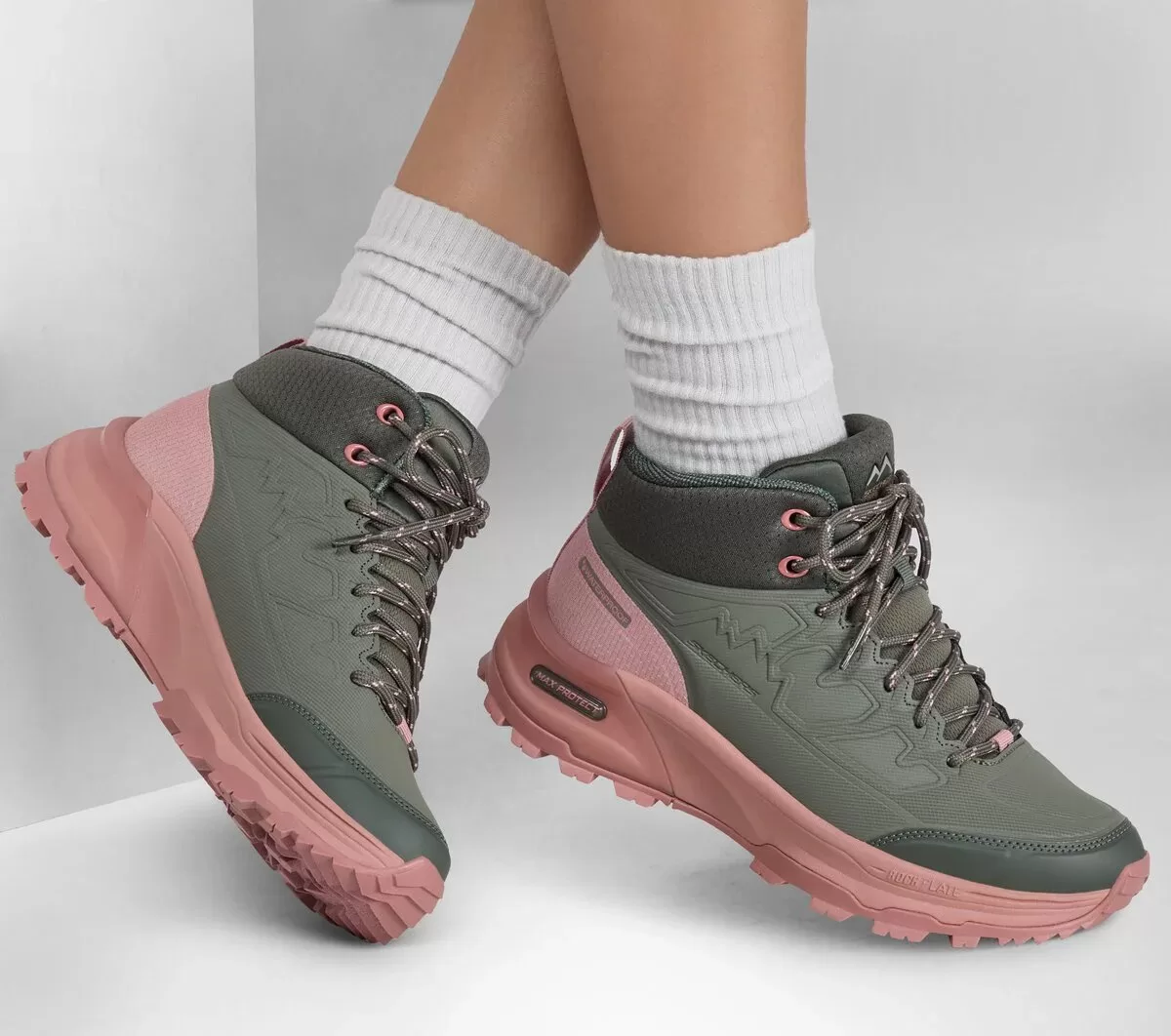 Max Protect Legacy – Weekend Getaway