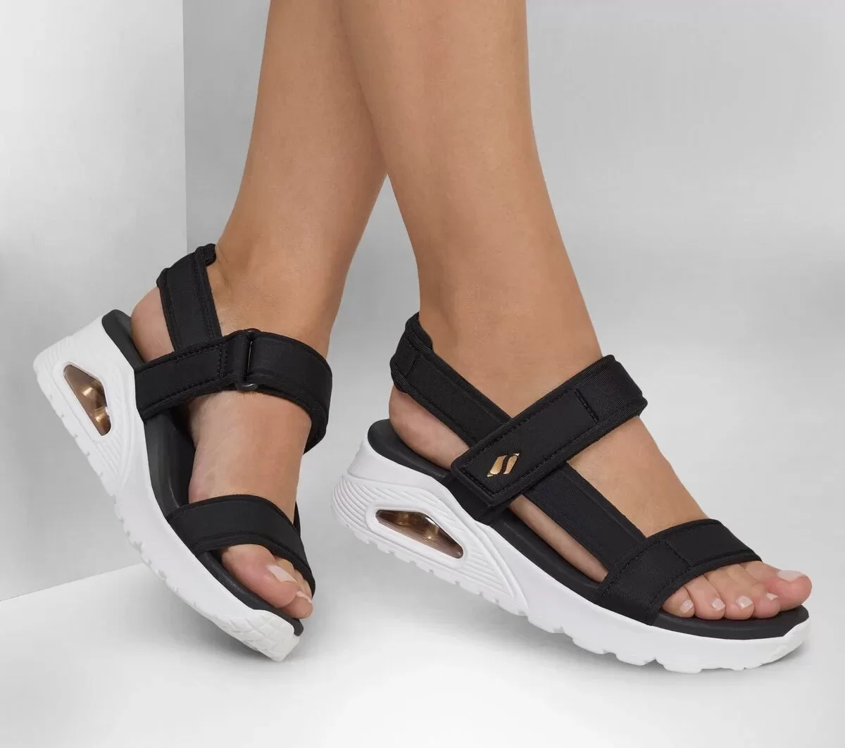 Uno – Summer Stand2