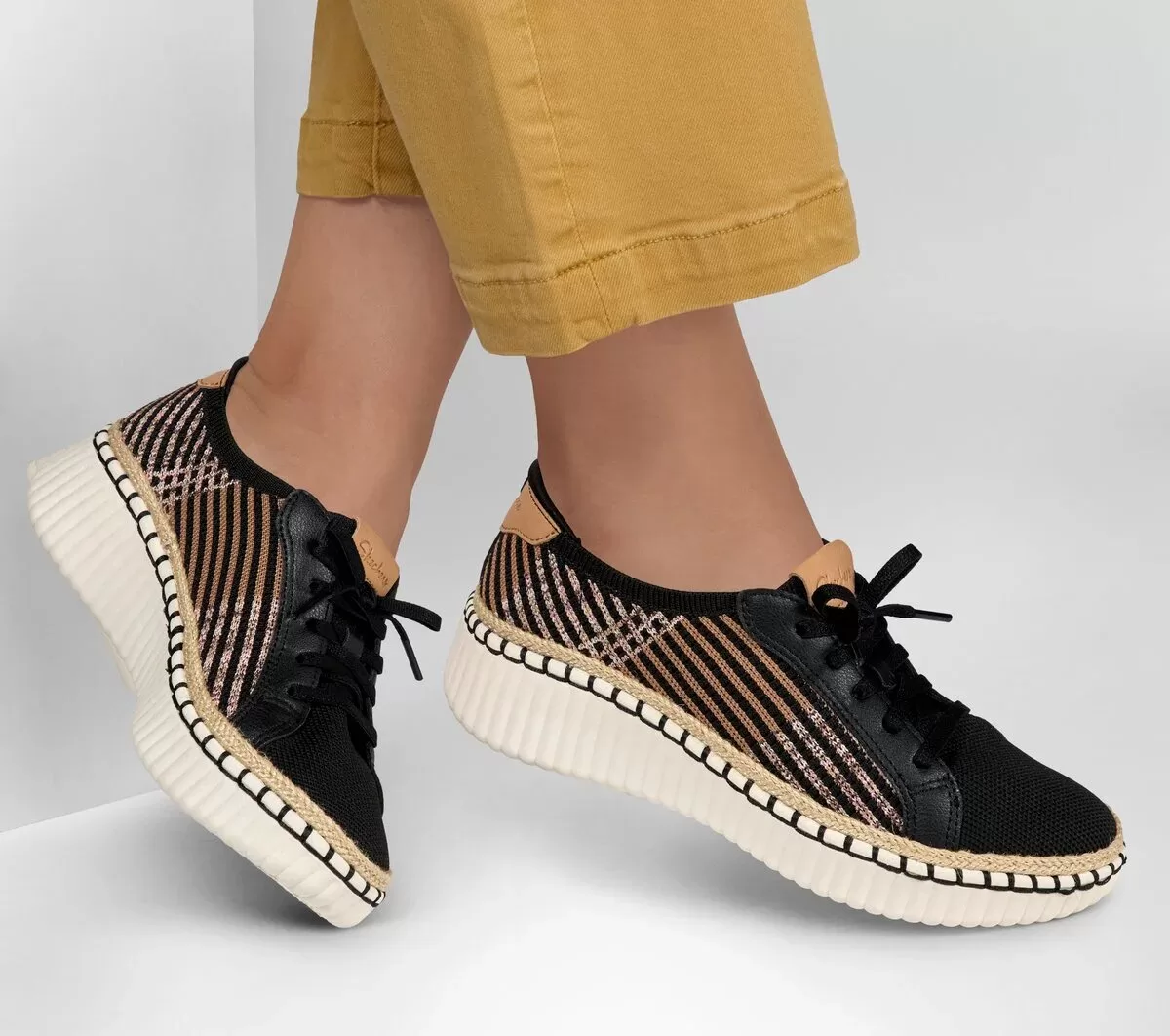 Wilshire Blvd – Breezy Stroll